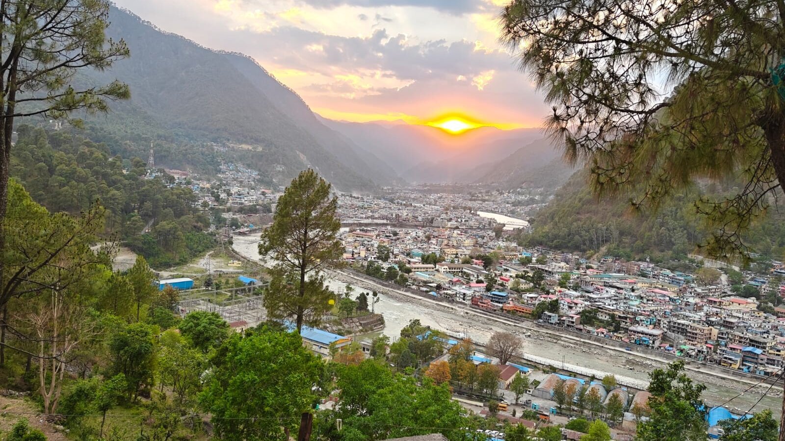 Sunset over the Uttarkashi valley with the Bhagirathi River running through the town